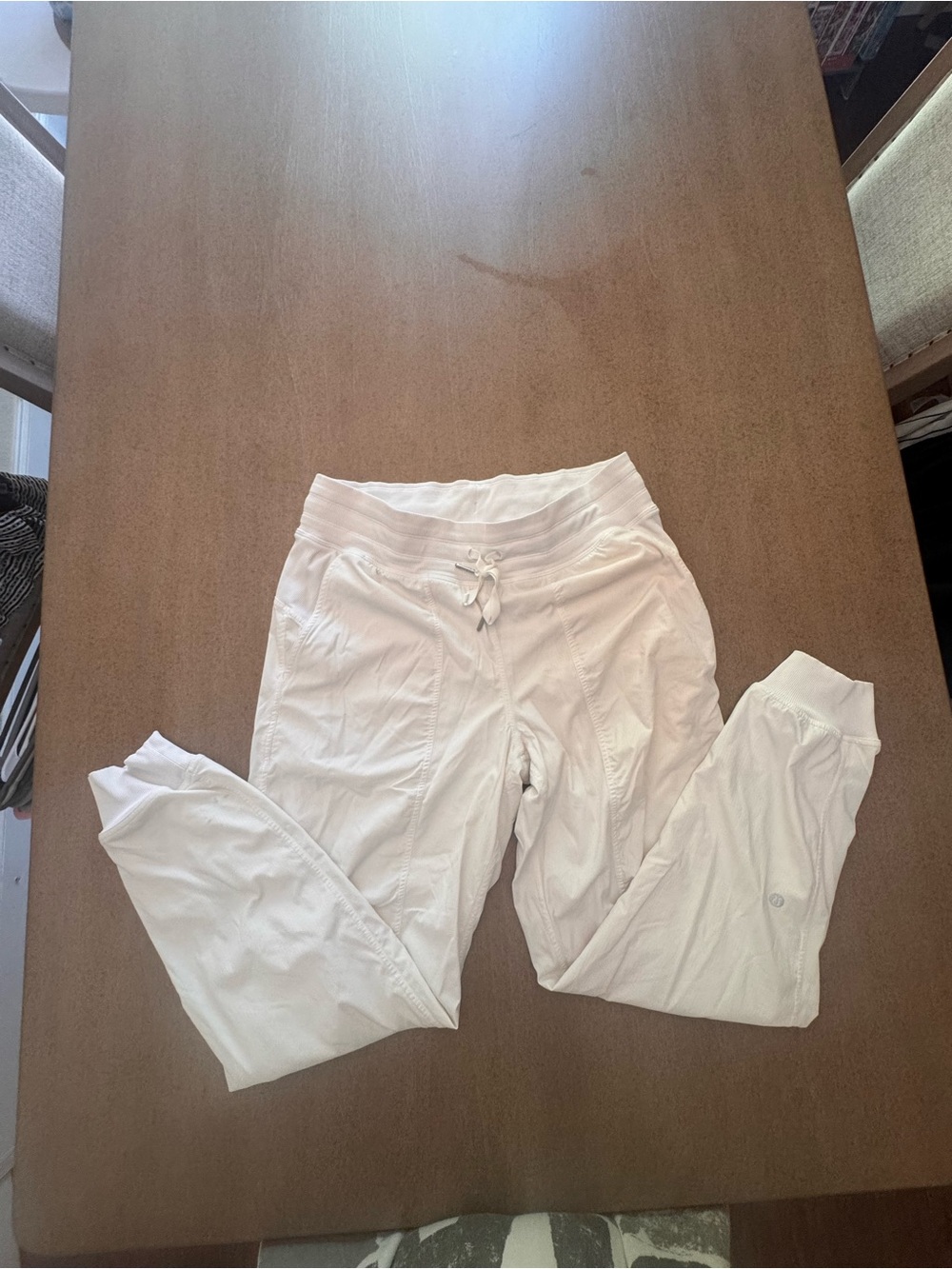 lululemon athletica White Mid-Rise Joggers - Picture 2 of 6